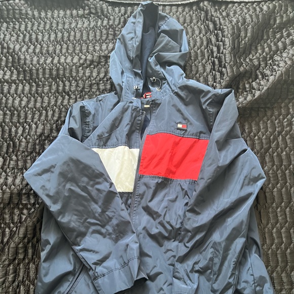 Women Tommy Hilfiger jacket - Picture 2 of 3